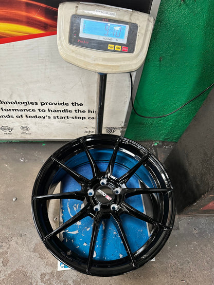 New 19X8.5 ET43 Motec MCR2 Rim (4 wheel) Gloss Black 5X112