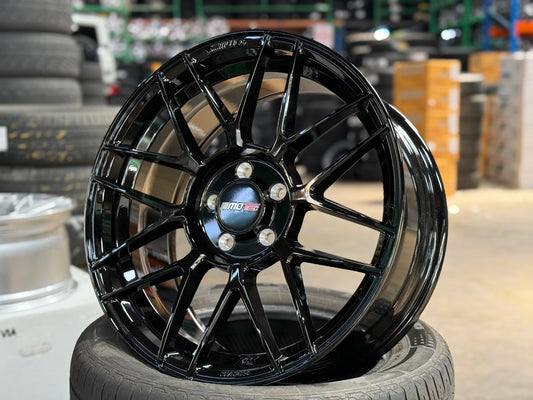 New 18X8 ET45 Motec MCR3 Rim (4 wheel) Gloss Black 5X112