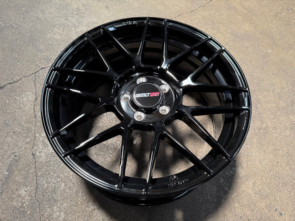 New 18X8 ET45 Motec MCR3 Rim (4 wheel) Gloss Black 5X112