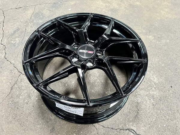 New 18X8 ET45 Motec MCR4 Rim (4 wheel) Gloss Black 5X112