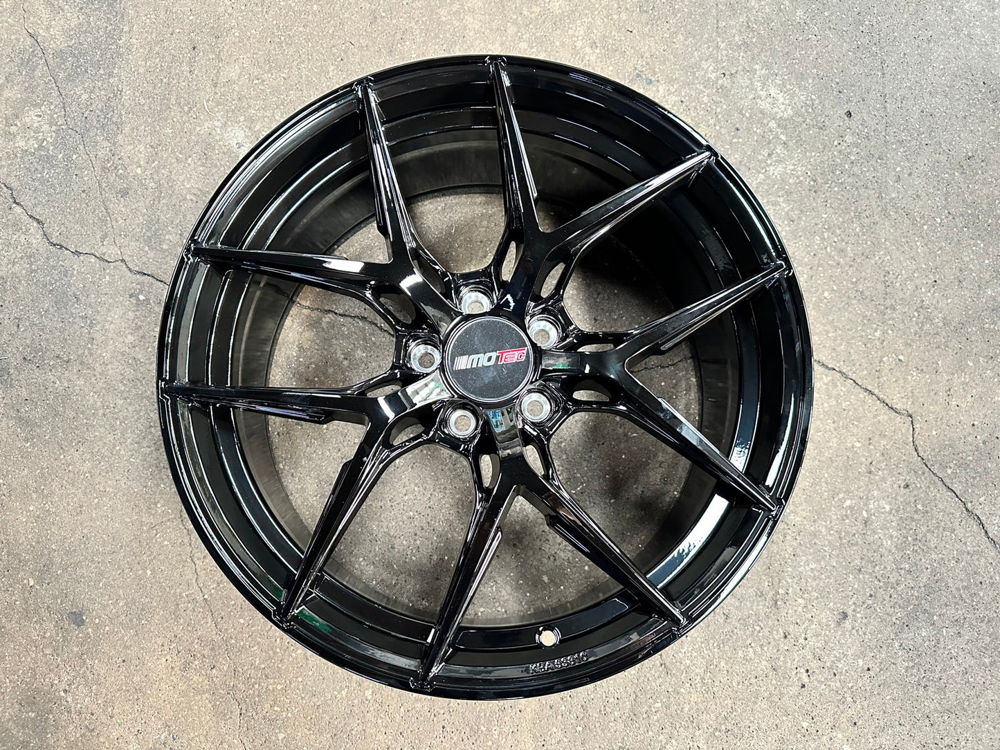 New 19X8.5 ET45 Motec MCR4 Rim (4 wheel) Gloss Black 5X112