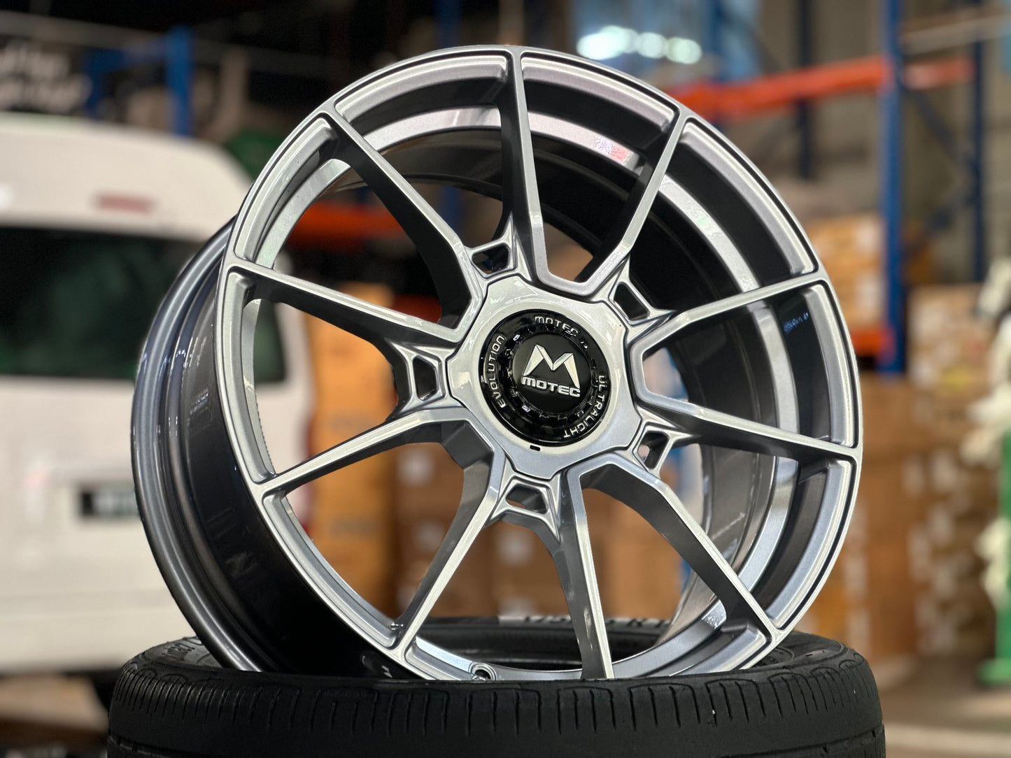 New 18X8 ET45 Motec MCR5 Rim (4 wheel) Gloss Gunmetal 5X112