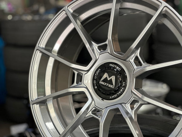 New 18X8 ET45 Motec MCR5 Rim (4 wheel) Gloss Gunmetal 5X112