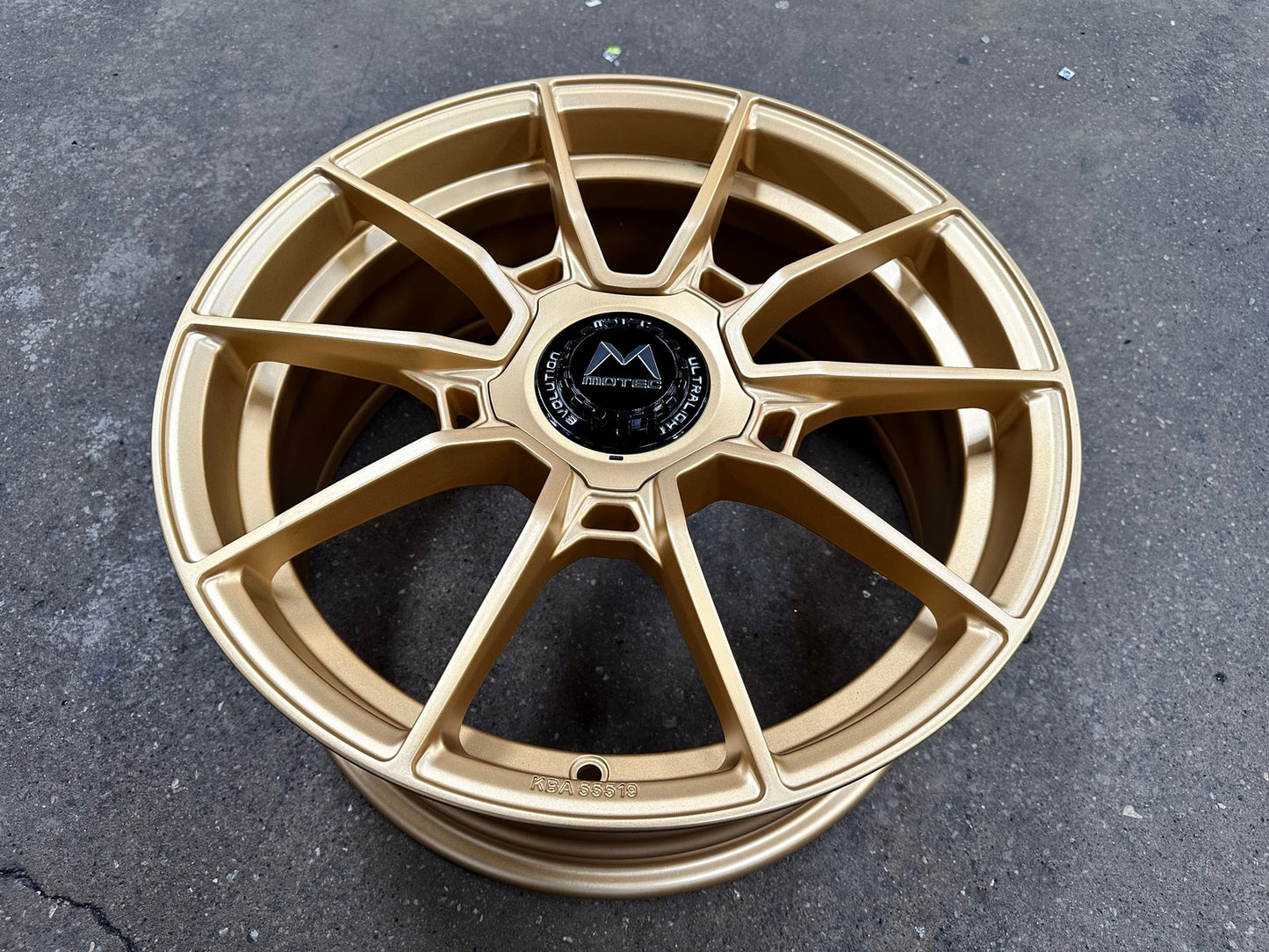 New 18X8 ET45 Motec MCR5 Rim (4 wheel) Matt Gold 5X112