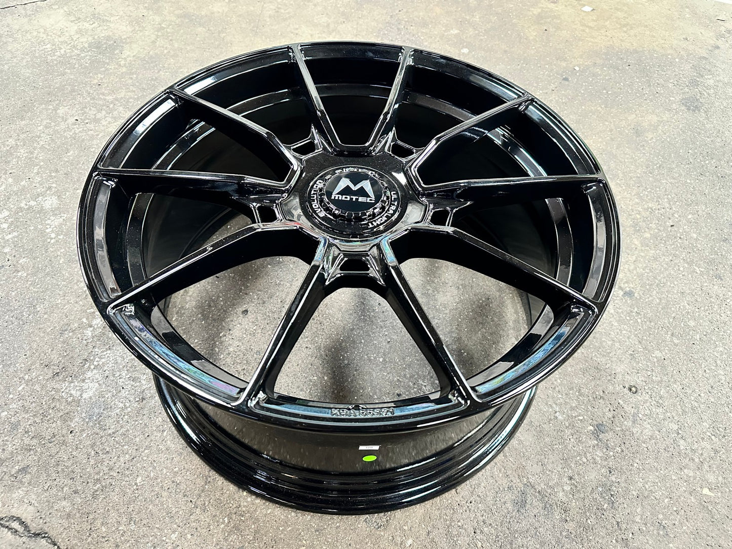 New 19X8.5 ET45 Motec MCR5 Rim (4 wheel) Gloss Black 5X108