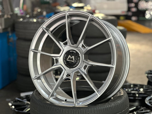 New 19X8.5 ET43 Motec MCR5 Rim (4 wheel) Gloss Gunmetal 5X112