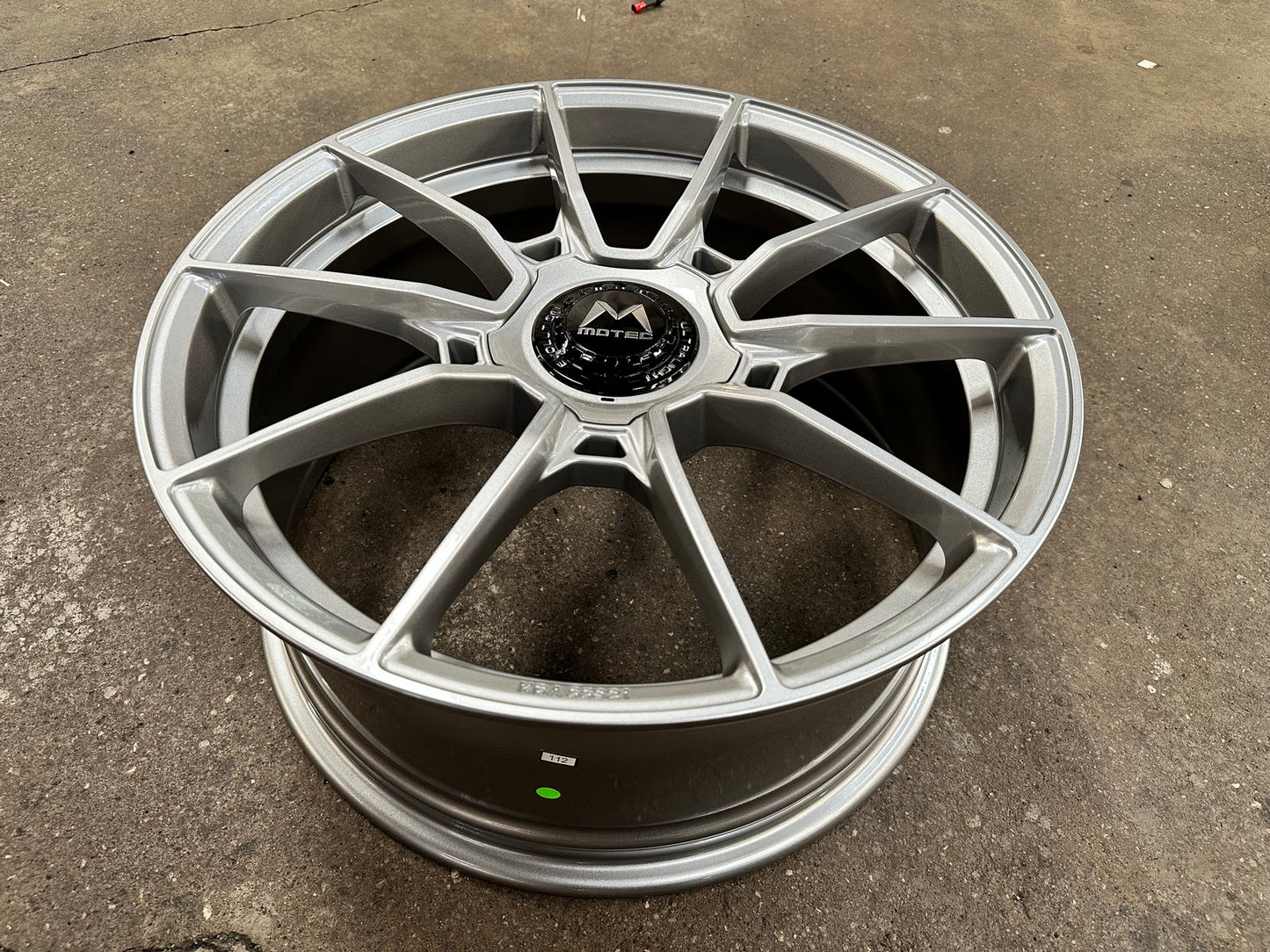 New 19X8.5 ET43 Motec MCR5 Rim (4 wheel) Gloss Gunmetal 5X112