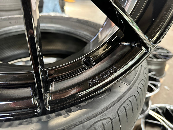 New 19X8.5 ET43 Motec MCR5 Rim (4 wheel) Gloss Black 5X112