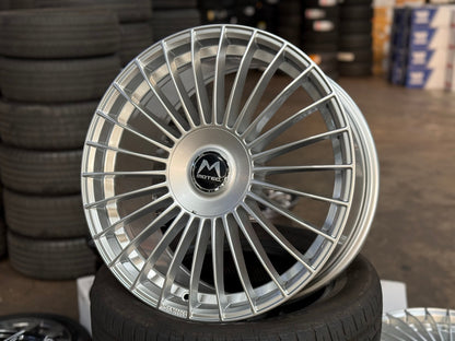 New 19X8.5 ET30 Motec MCT1 Rim (4 wheel) Gloss Silver 5X120