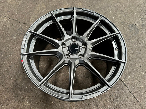 New 18X8.5 ET40 Enkei SC46 Rim (4 wheel) Gloss Gunmetal 5X114.3