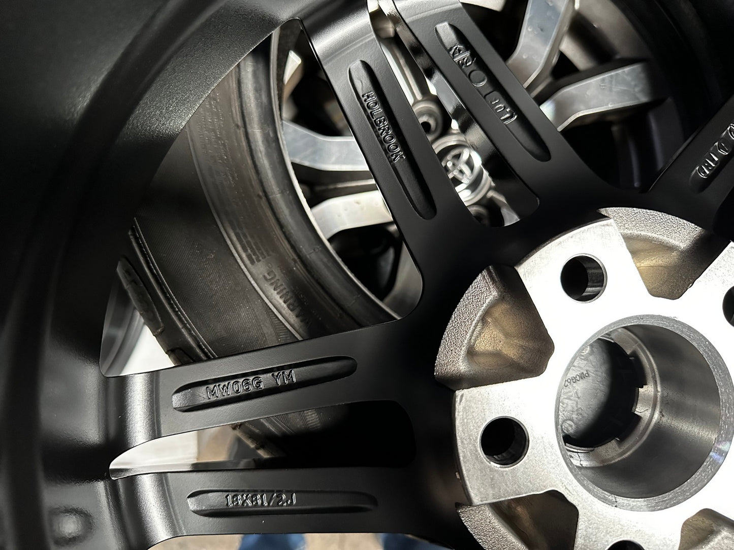 New 18X8.5 ET35 TSW Conventry Holbrook Rim (4 wheel) Gloss Black 5X108