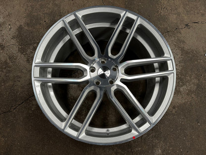 New 21X10.5 ET42 TSW Conventry Dale Rim (4 wheel) Gloss Silver 5X108
