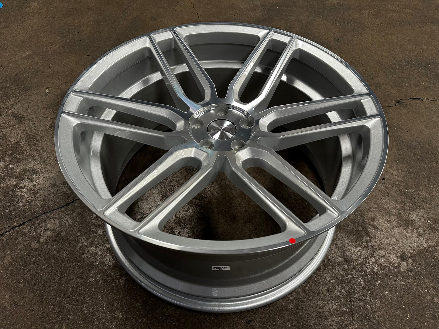 New 21X10.5 ET42 TSW Conventry Dale Rim (4 wheel) Gloss Silver 5X108