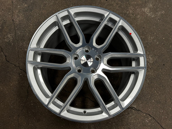 New 18X8.5 ET35 TSW Conventry Dale Rim (4 wheel) Gloss Silver 5X108
