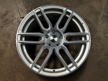 New 19X8.5 ET35 TSW Conventry Dale Rim (4 wheel) Gloss Silver 5X108