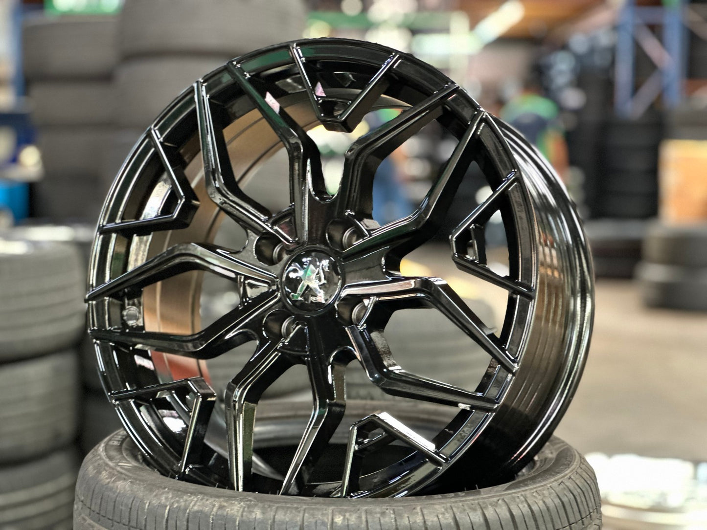 New 17X7.5 ET25 Peugeot Design Mesh Rim (4 wheel) Gloss Black 4X108