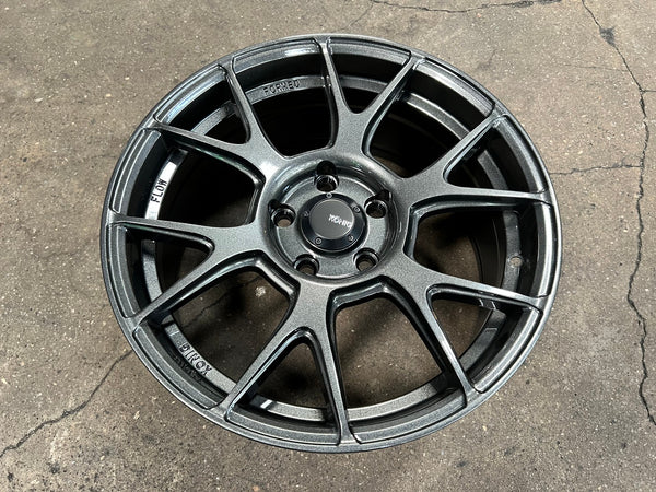 New 17X8 ET40 Konig Ampliform Rim (4 wheel) Gloss Gunmetal 5X114.3