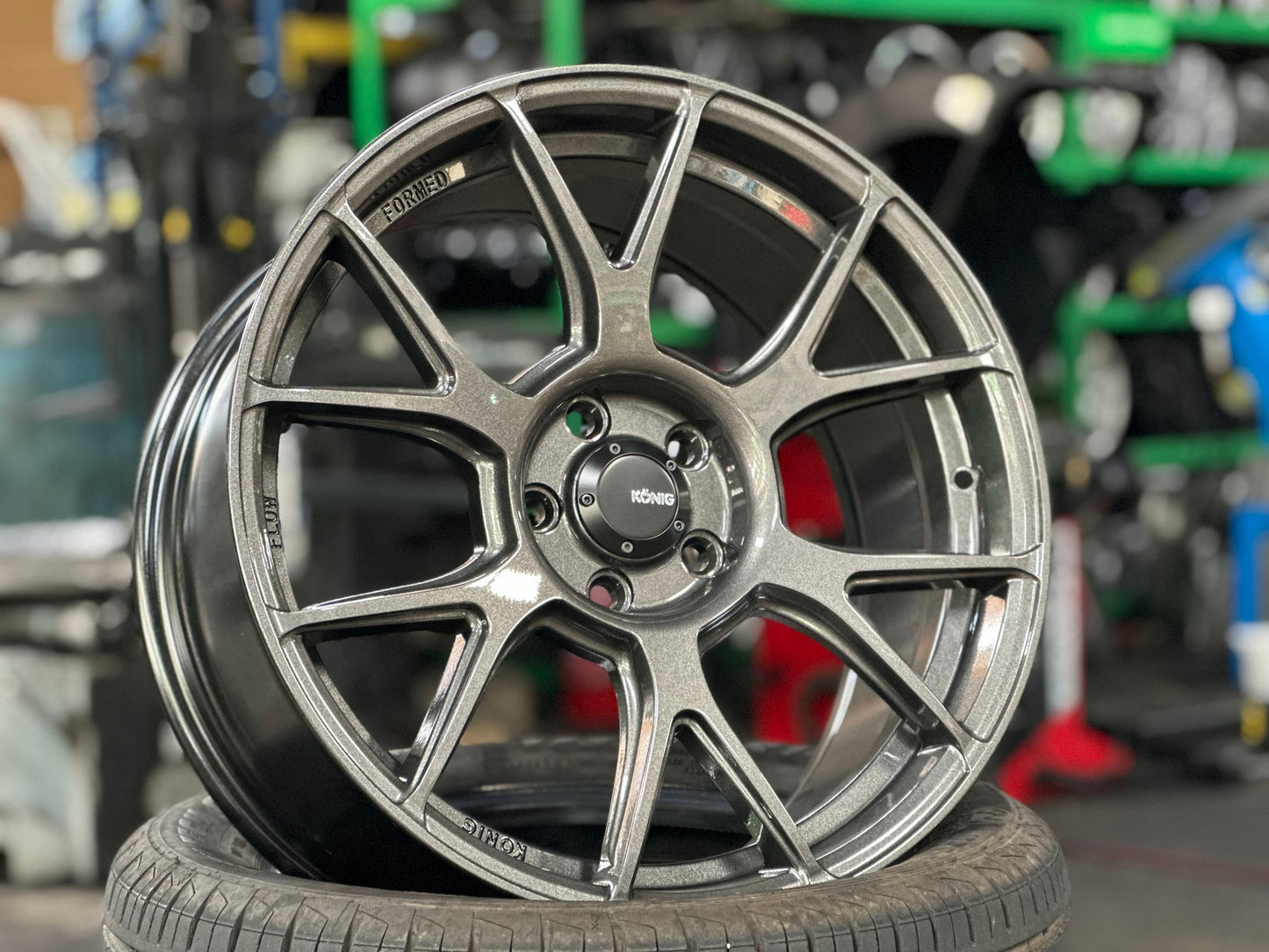 New 18X8.5 ET43 Konig Ampliform Rim (4 wheel) Gloss Gunmetal 5X108