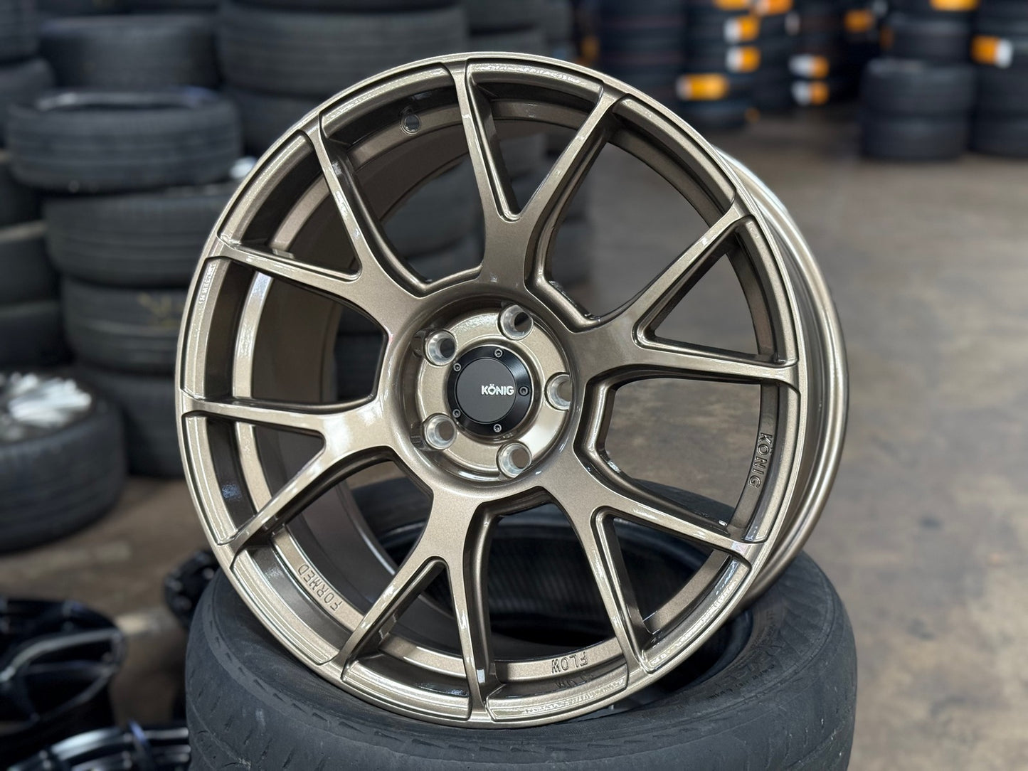 New 18X8.5 ET43 Konig Ampliform Rim (4 wheel) Gloss Bronze 5X112