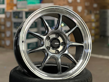 New 18X8.5 ET35 Konig Countergram Rim (4 wheel) Gloss Silver 5X114.3