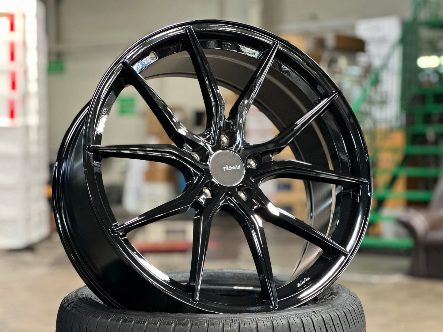 New 20X8.5 ET40 Advanti Hybris Rim (4 wheel) Gloss Black 5X114.3