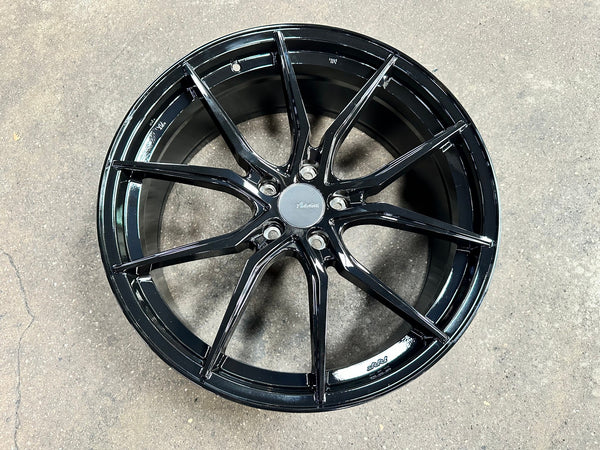 New 20X8.5 ET40 Advanti Hybris Rim (4 wheel) Gloss Black 5X114.3