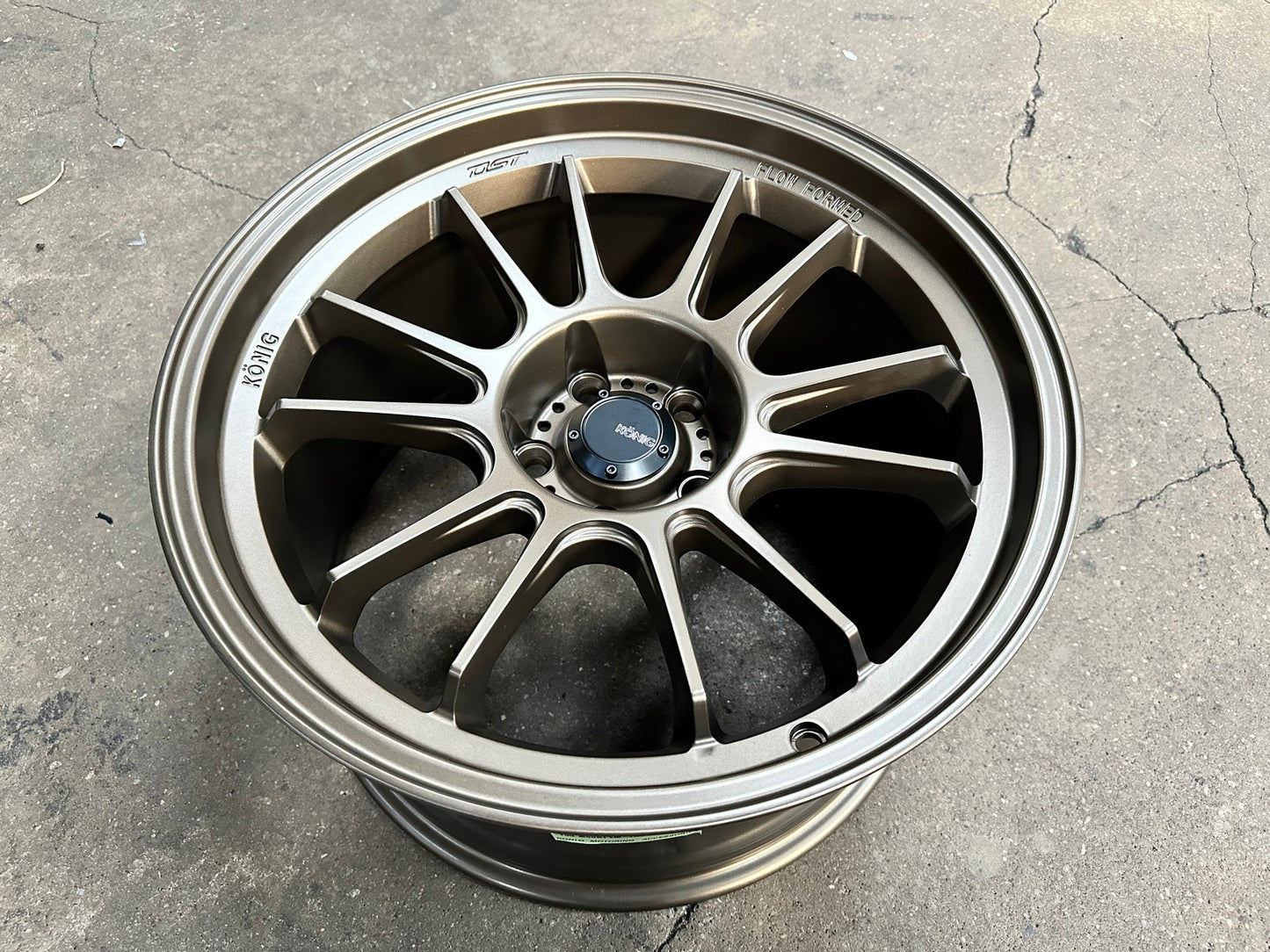 New 18X10.5 ET25 Konig Hypergram Rim (4 wheel) Matt Bronze 5X114.3