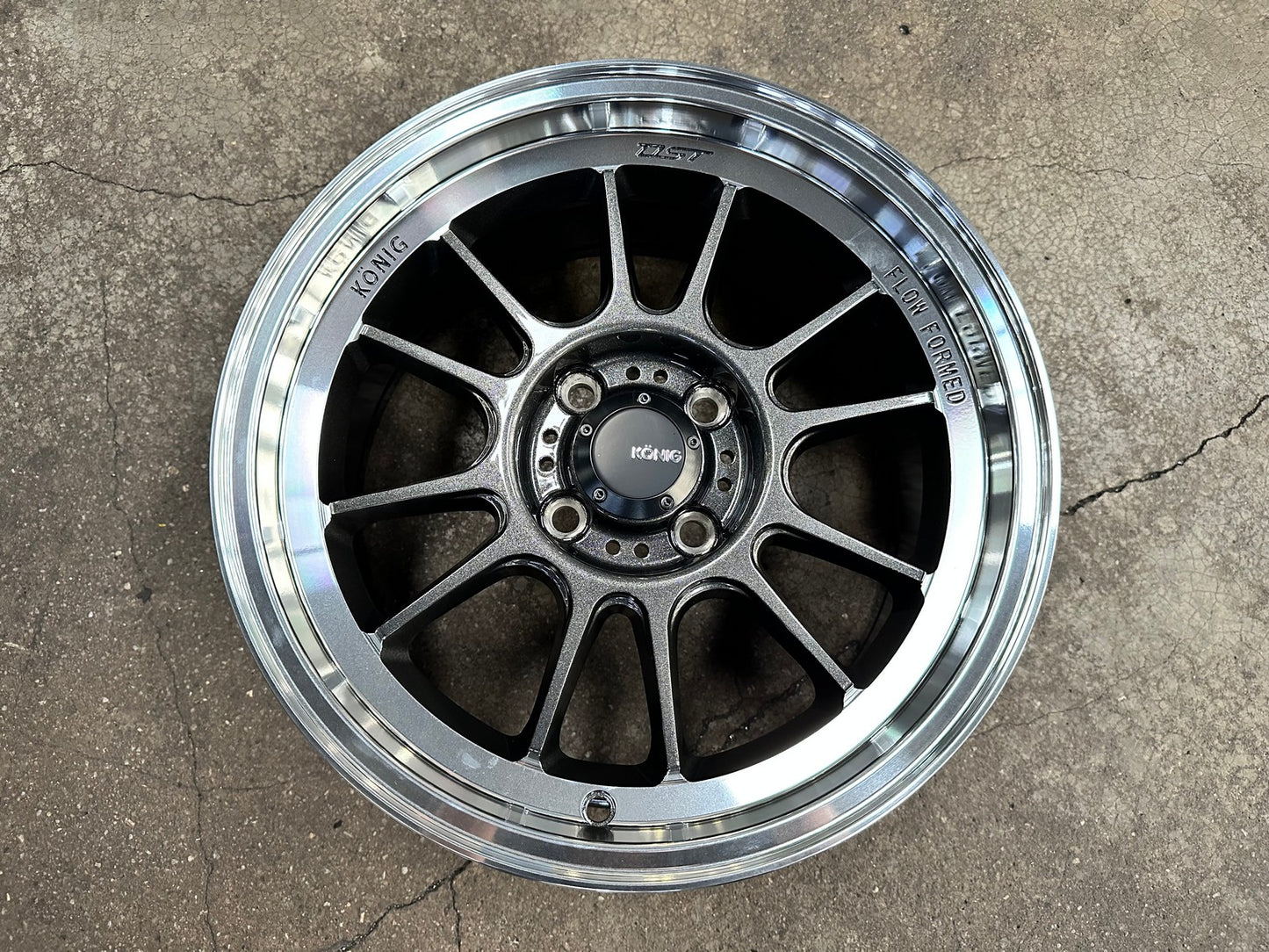 New 15X7.5 ET35 Konig Hypergram Rim (4 wheel) Gloss Gunmetal 4X100
