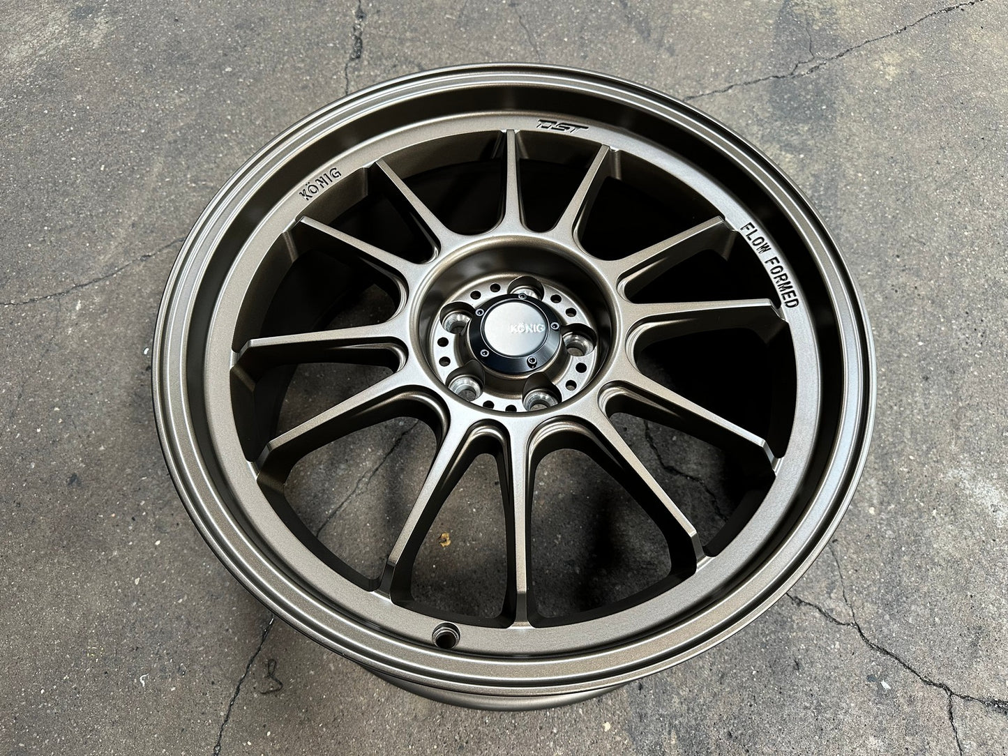 New 18X8.5 ET38 Konig Hypergram Rim (4 wheel) Matt Bronze 5X100