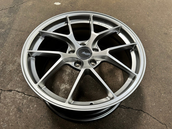 New 18X8.5 ET42 Advanti Astra Rim (4 wheel) Gloss Silver 5X114.3