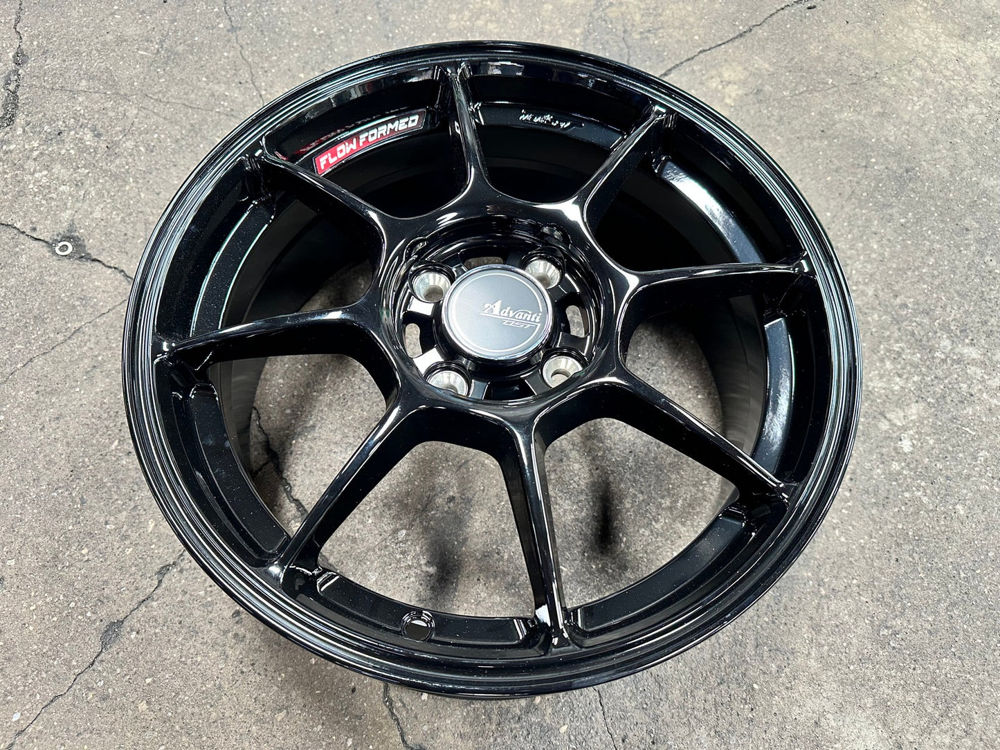 New 15X6.5 ET42 Advanti Blizzard Rim (4 wheel) Gloss Black 4X100