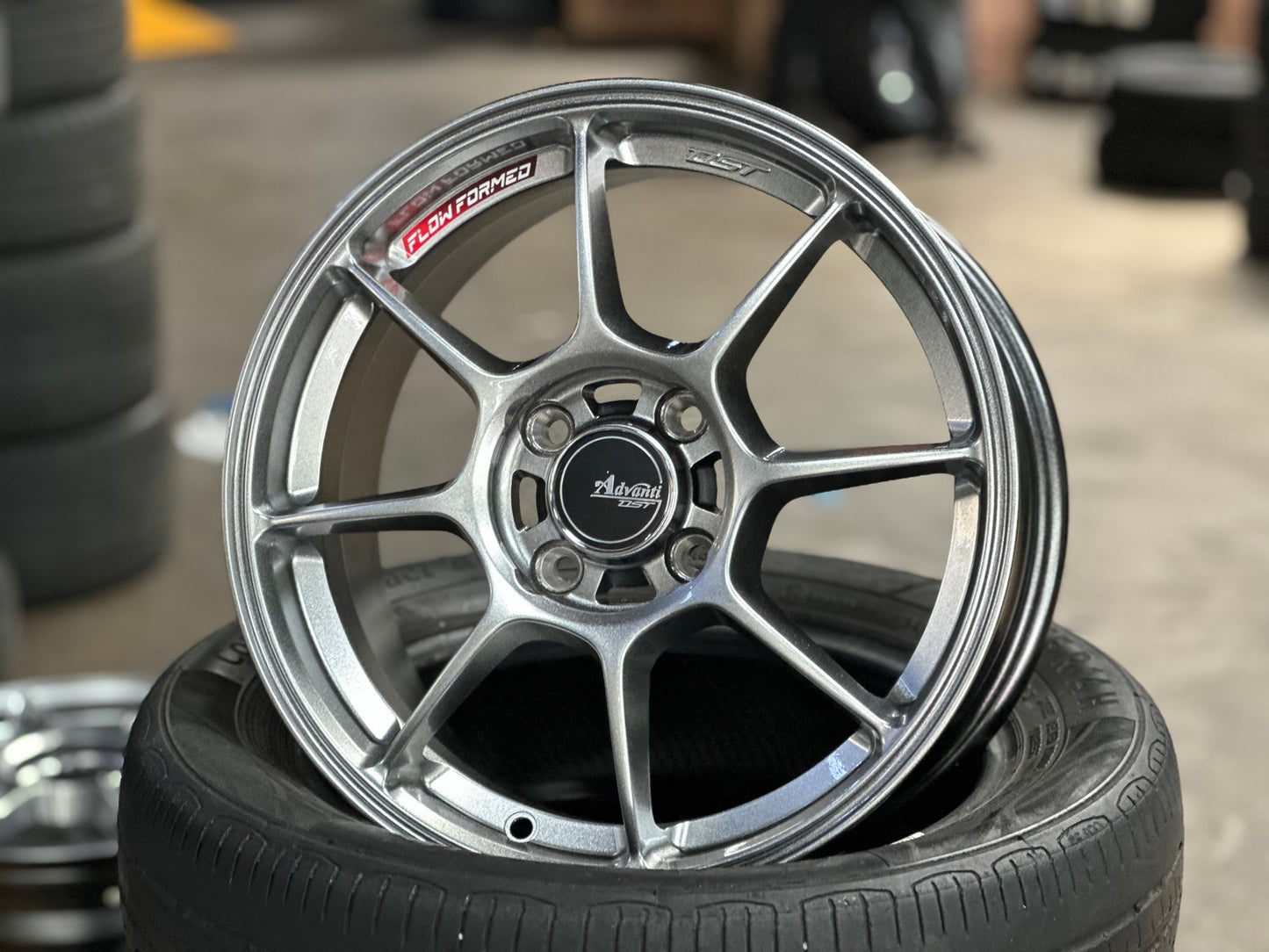 New 15X6.5 ET42 Advanti Blizzard Rim (4 wheel) Gloss Gunmetal 4X100