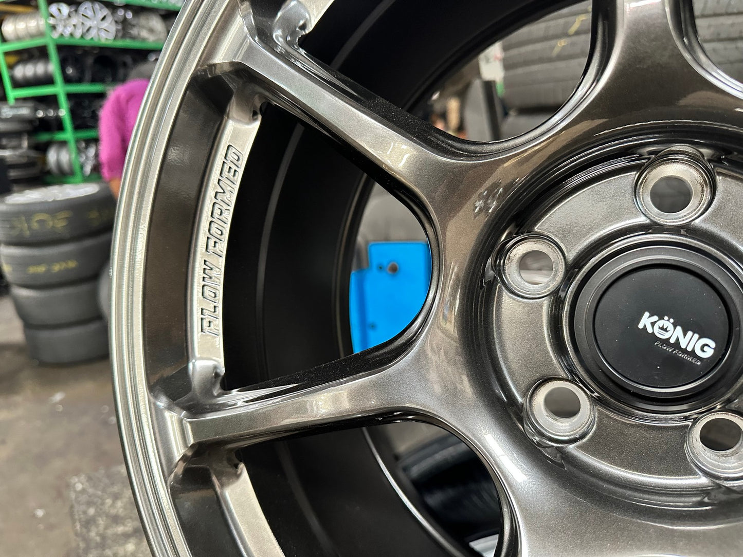 New 18X8.5 ET42 Konig Ultragram Rim (4 wheel) Gloss Gunmetal 5X108