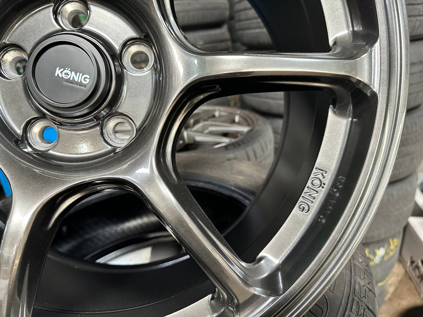 New 18X8.5 ET42 Konig Ultragram Rim (4 wheel) Gloss Gunmetal 5X108