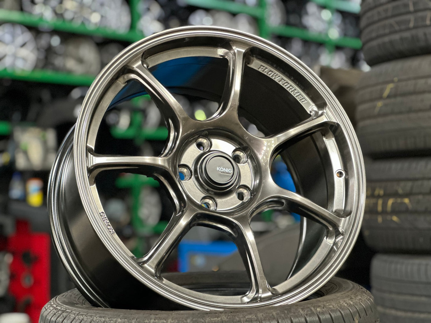 New 18X8.5 ET42 Konig Ultragram Rim (4 wheel) Gloss Gunmetal 5X112