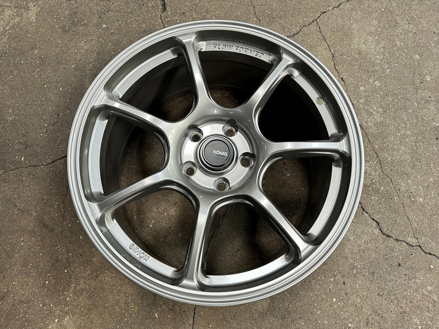 New 18X8.5 ET35 Konig Ultragram Rim (4 wheel) Dark Gunmetal 5X114.3