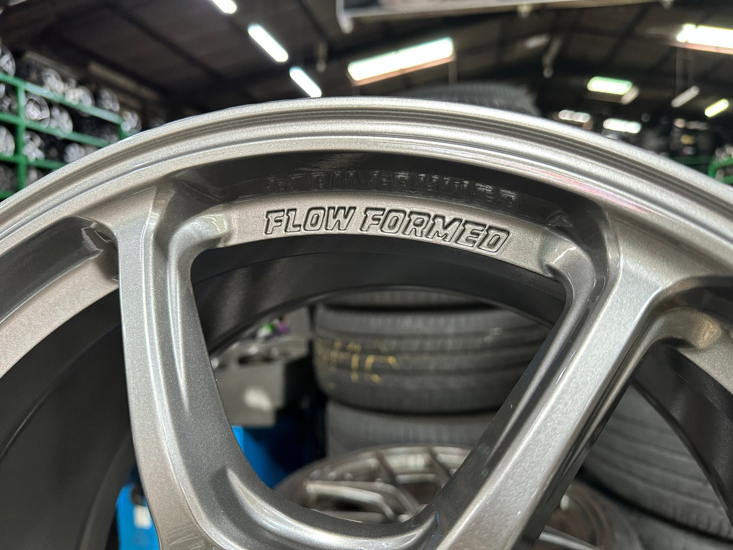 New 18X8.5 ET35 Konig Ultragram Rim (4 wheel) Dark Gunmetal 5X114.3