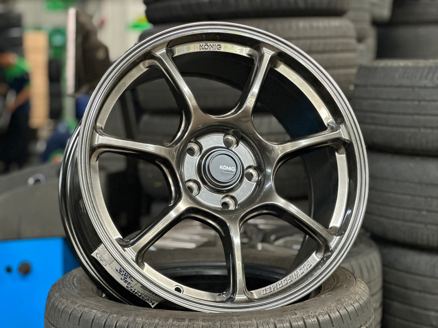 New 18X8.5 ET35 Konig Ultragram Rim (4 wheel) Gloss Gunmetal 5X114.3