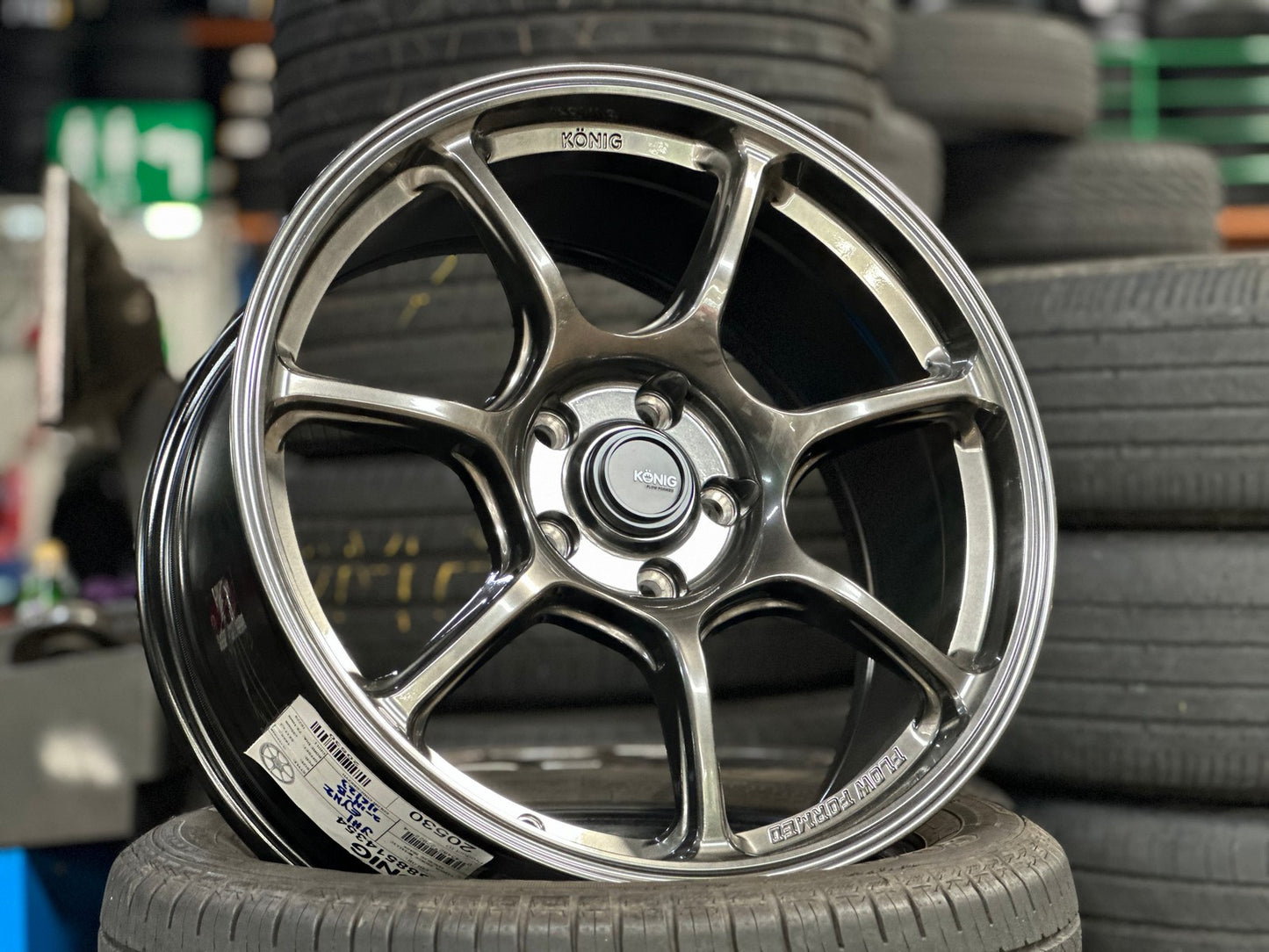 New 18X8.5 ET35 Konig Ultragram Rim (4 wheel) Gloss Gunmetal 5X114.3