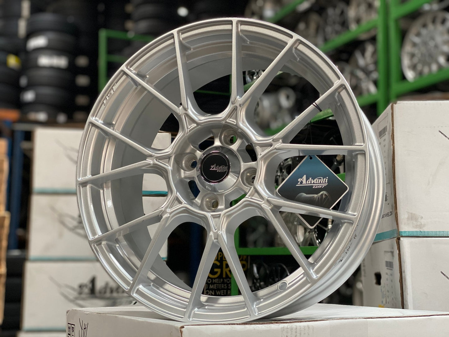 New 16X7 ET40 Advanti Presto Rim (4 wheel) Gloss Silver 4X100