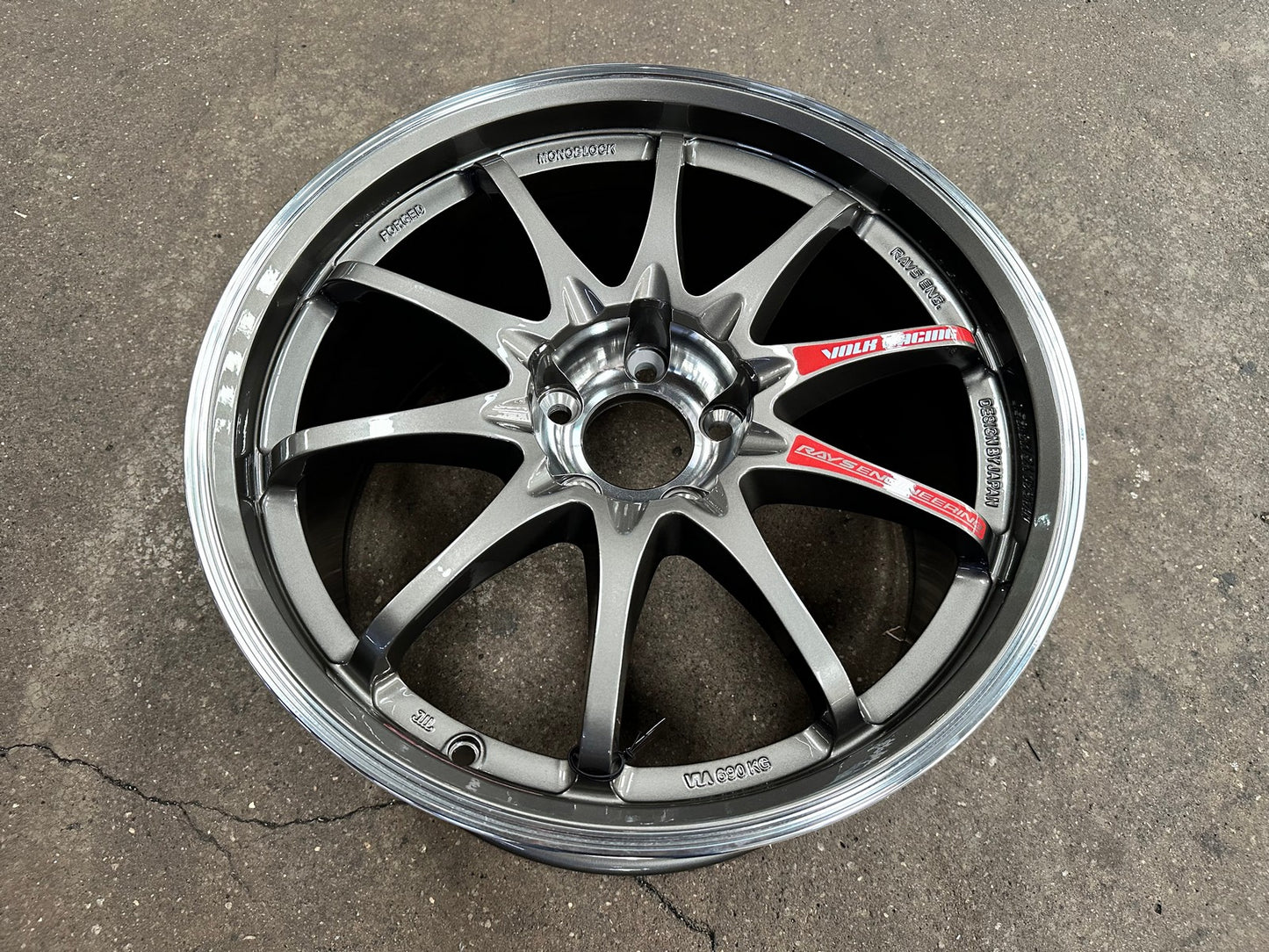 New 18X9.5 ET40 NK Performance CE28SL Rim (4 wheel) Gloss Gunmetal 5X112