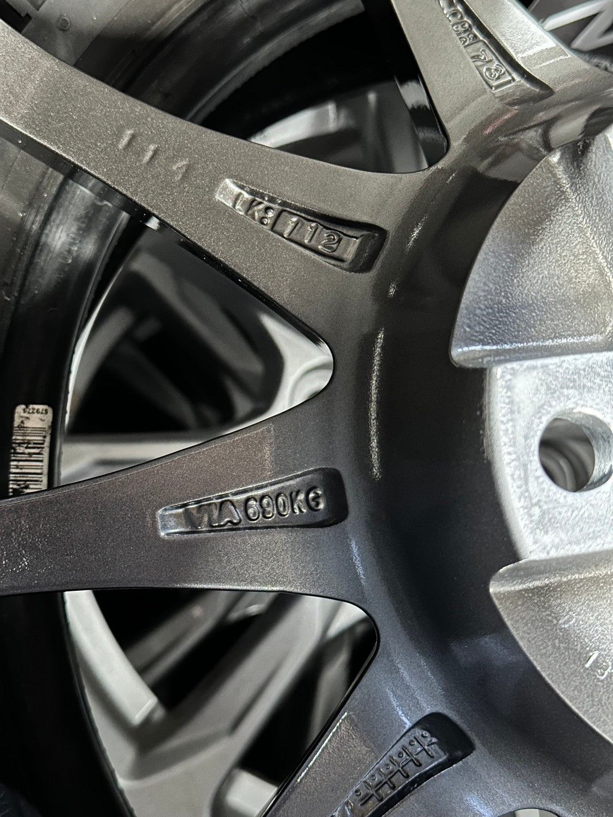 New 18X9.5 ET40 NK Performance CE28SL Rim (4 wheel) Gloss Gunmetal 5X112