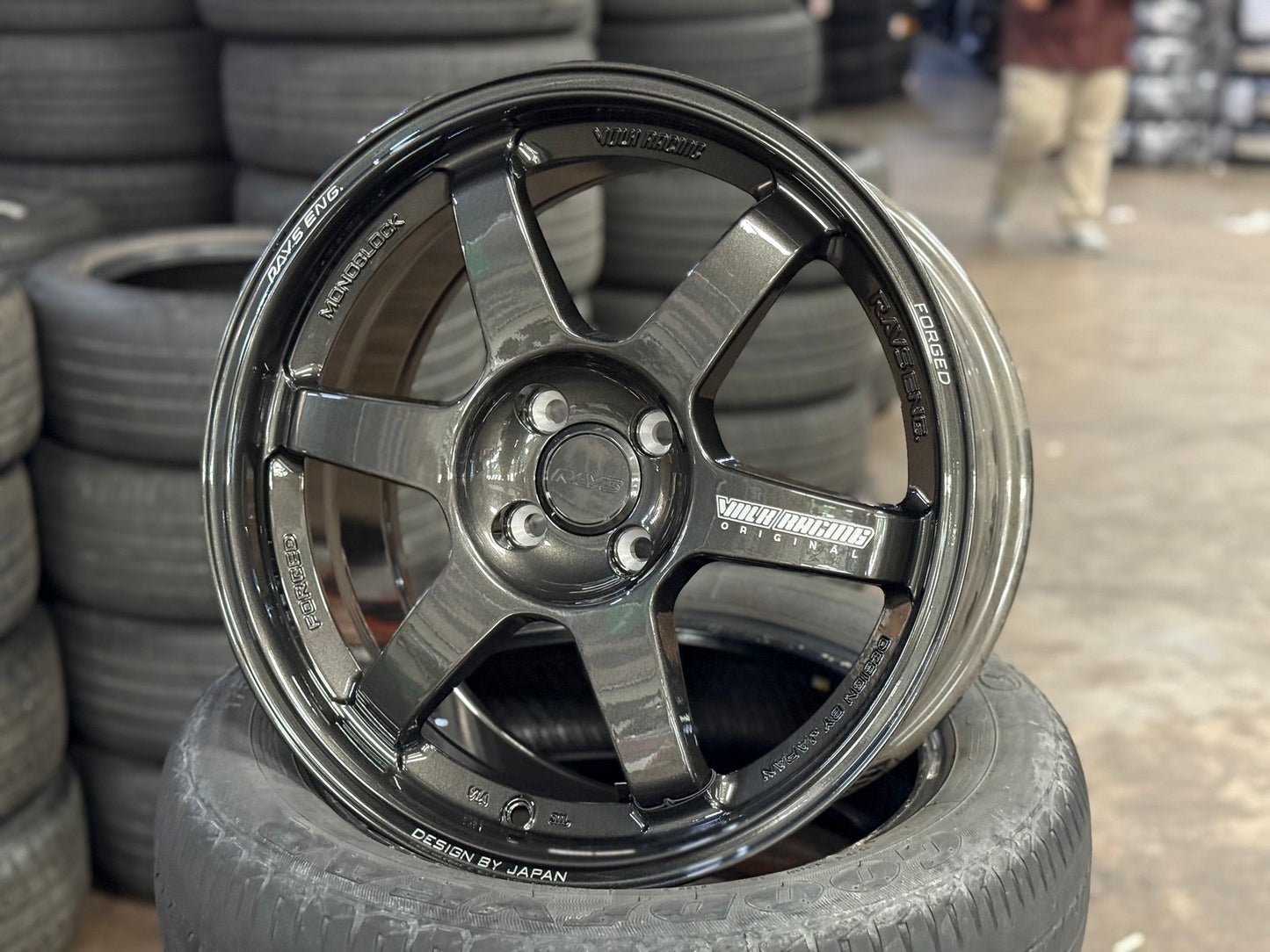 New 17X8 ET40 NK Performance TE37 Rim (4 wheel) Gloss Gunmetal 4X100