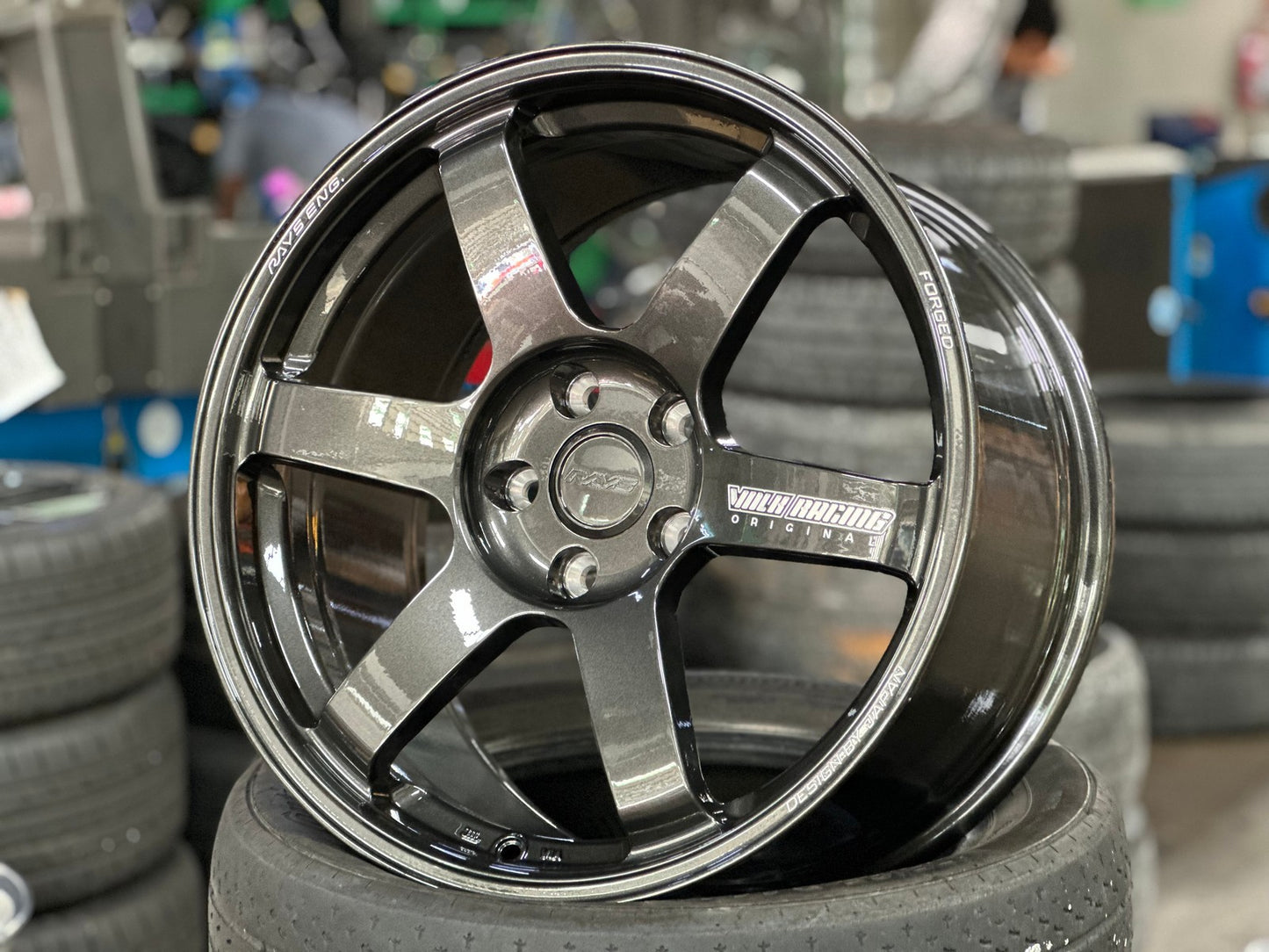 New 18X9.5 ET40 NK Performance TE37 SAGA Rim (4 wheel) Gloss Gunmetal 5X114.3