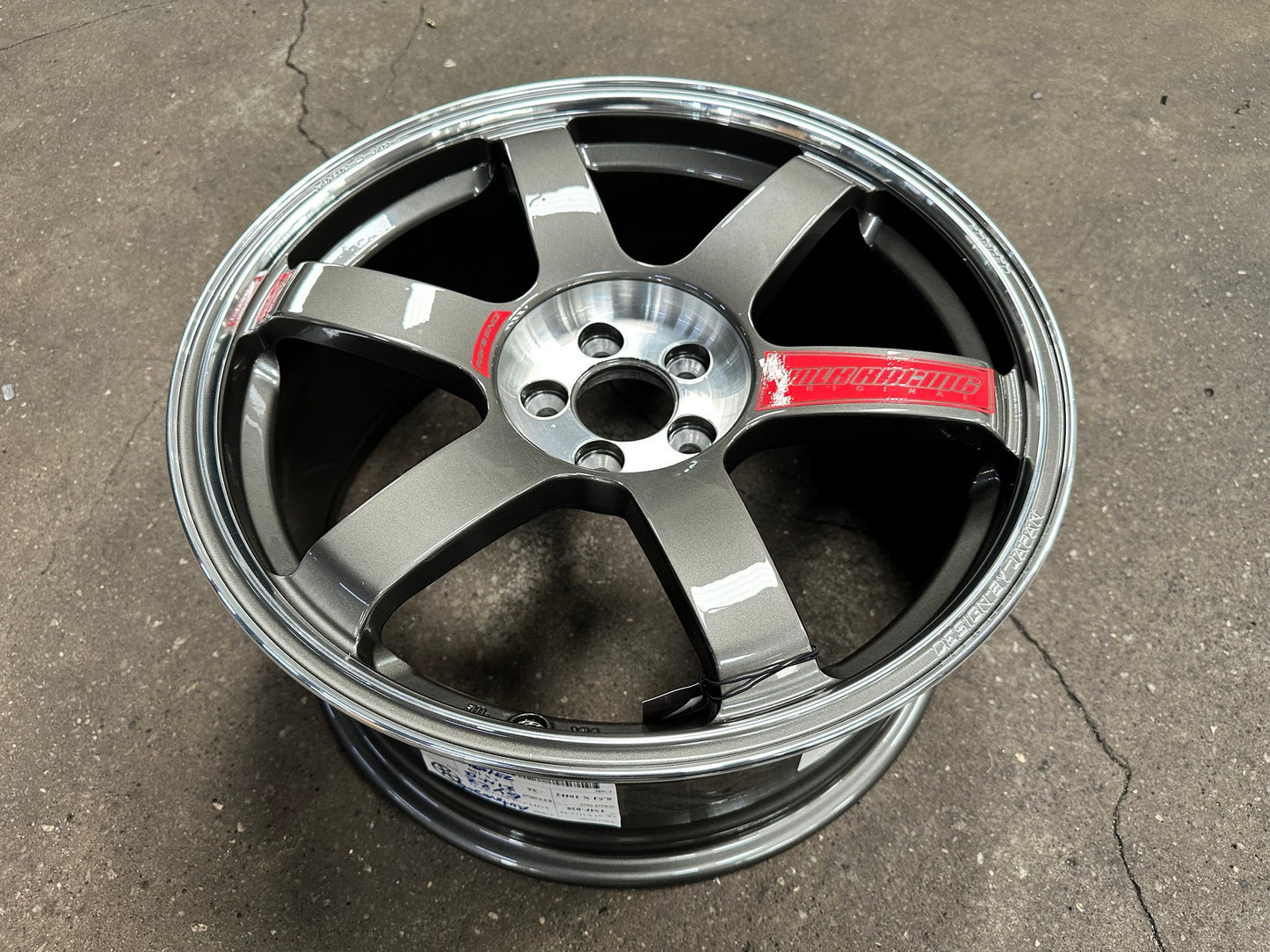 New 18X8.5 ET35 NK Performance TE37 SAGA Rim (4 wheel) Gloss Gunmetal 5X100