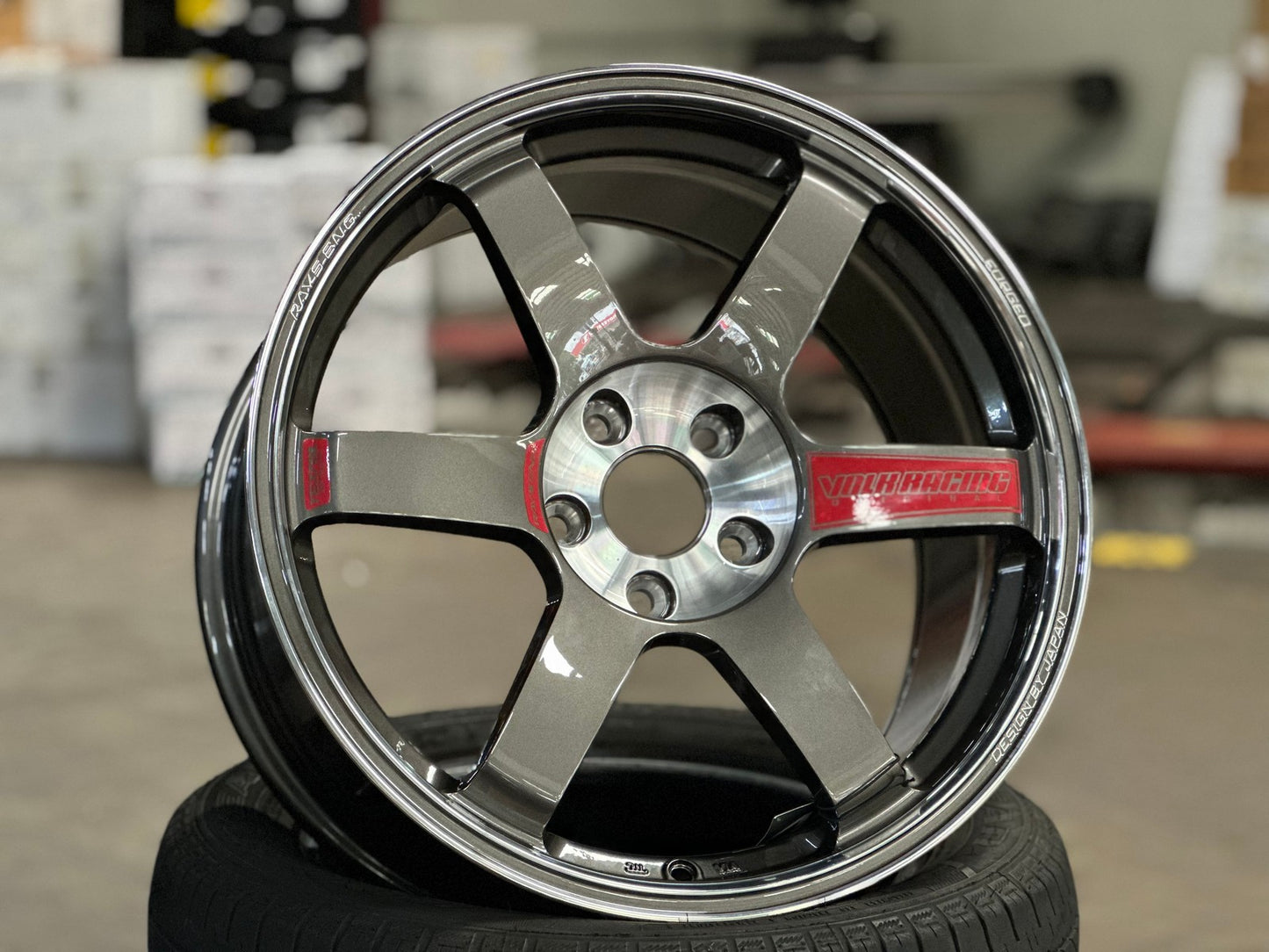 New 18X9 ET35 NK Performance TE37 SAGA Rim (4 wheel) Gloss Gunmetal 5X114.3