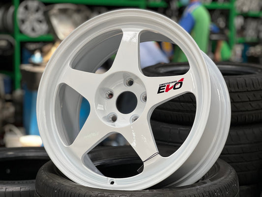 New 18X8.5 ET45 NK Performance EVO Rim (4 wheel) Gloss White 5X114.3