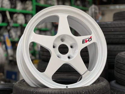 New 18X8.5 ET45 NK Performance EVO Rim (4 wheel) Gloss White 5X114.3
