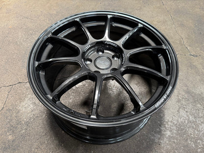 New 18X8.5 ET35 NK Performance ZE40 Rim (4 wheel) Gloss Gunmetal 5X114.3