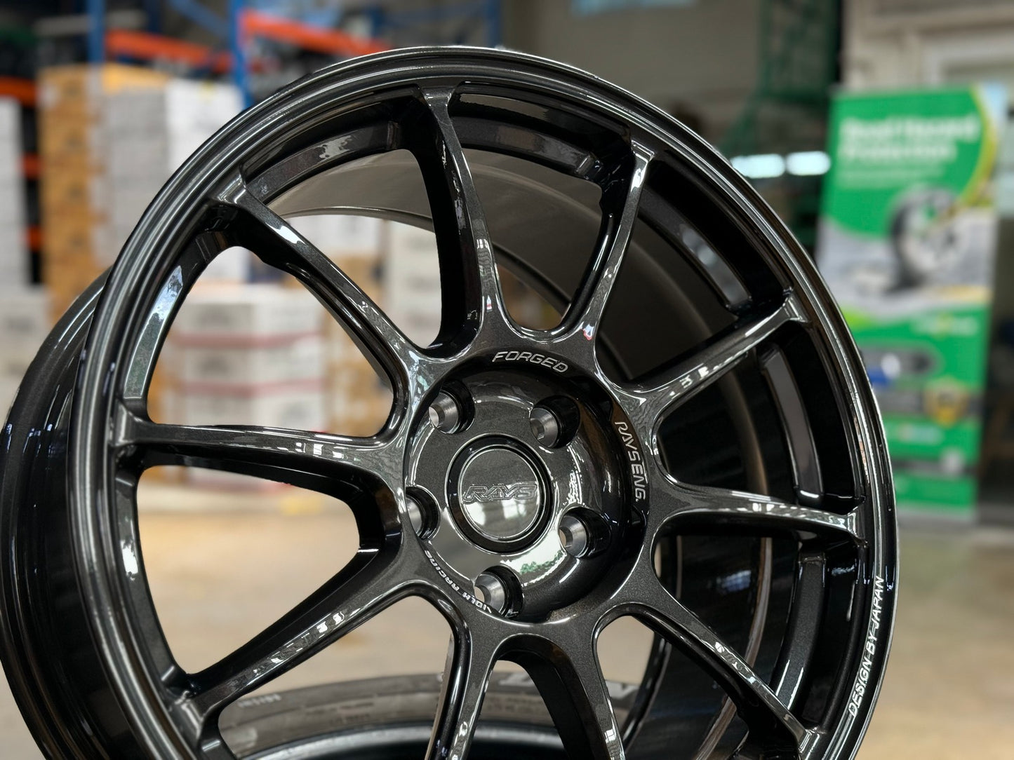 New 18X8.5 ET35 NK Performance ZE40 Rim (4 wheel) Gloss Gunmetal 5X114.3